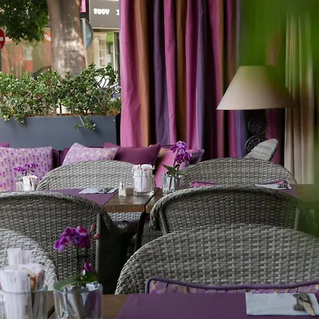 Hotel La Place Boutique 3*