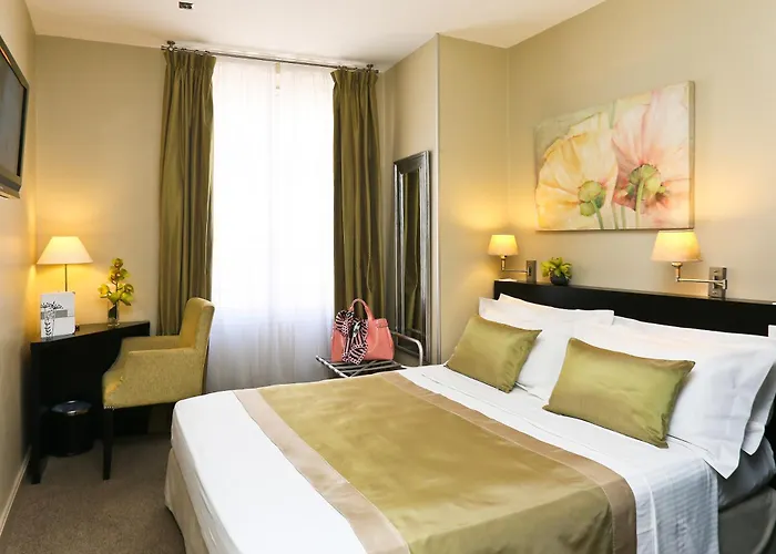 Hotel La Place Boutique Antibes