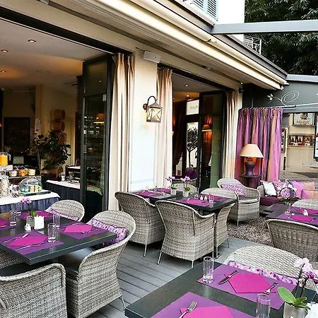 La Place Boutique 3*