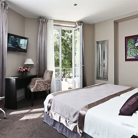 Hotel La Place Boutique Antibes
