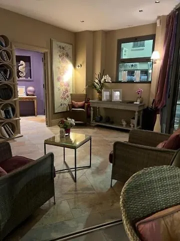 La Place Boutique Antibes